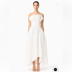 elliatt laurel white ruffle bust boned strapless maxi gown dress size medium